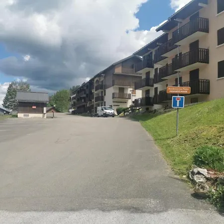 - Classe Meuble De Tourisme 2 Etoiles - Pied Des Pistes - Vue Montagne Lélex